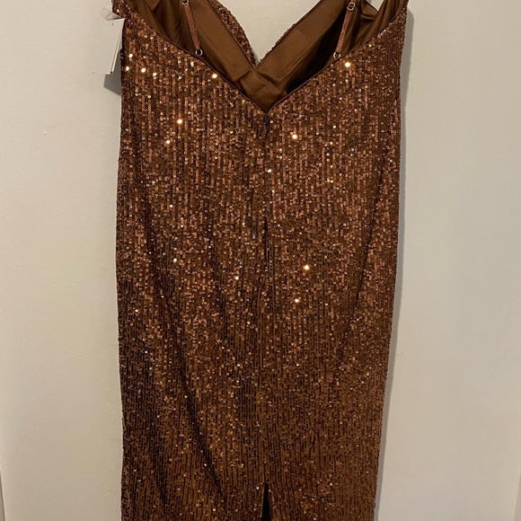Sequin strap dress plus size - Picture 2 of 5